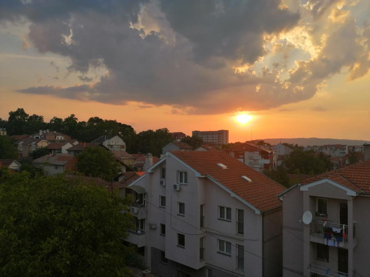 Apartman Mia Centar Kruševac Buitenkant foto