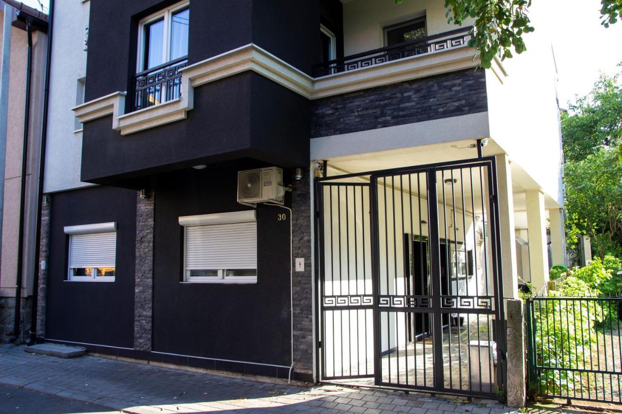 Apartman Mia Centar Kruševac Buitenkant foto