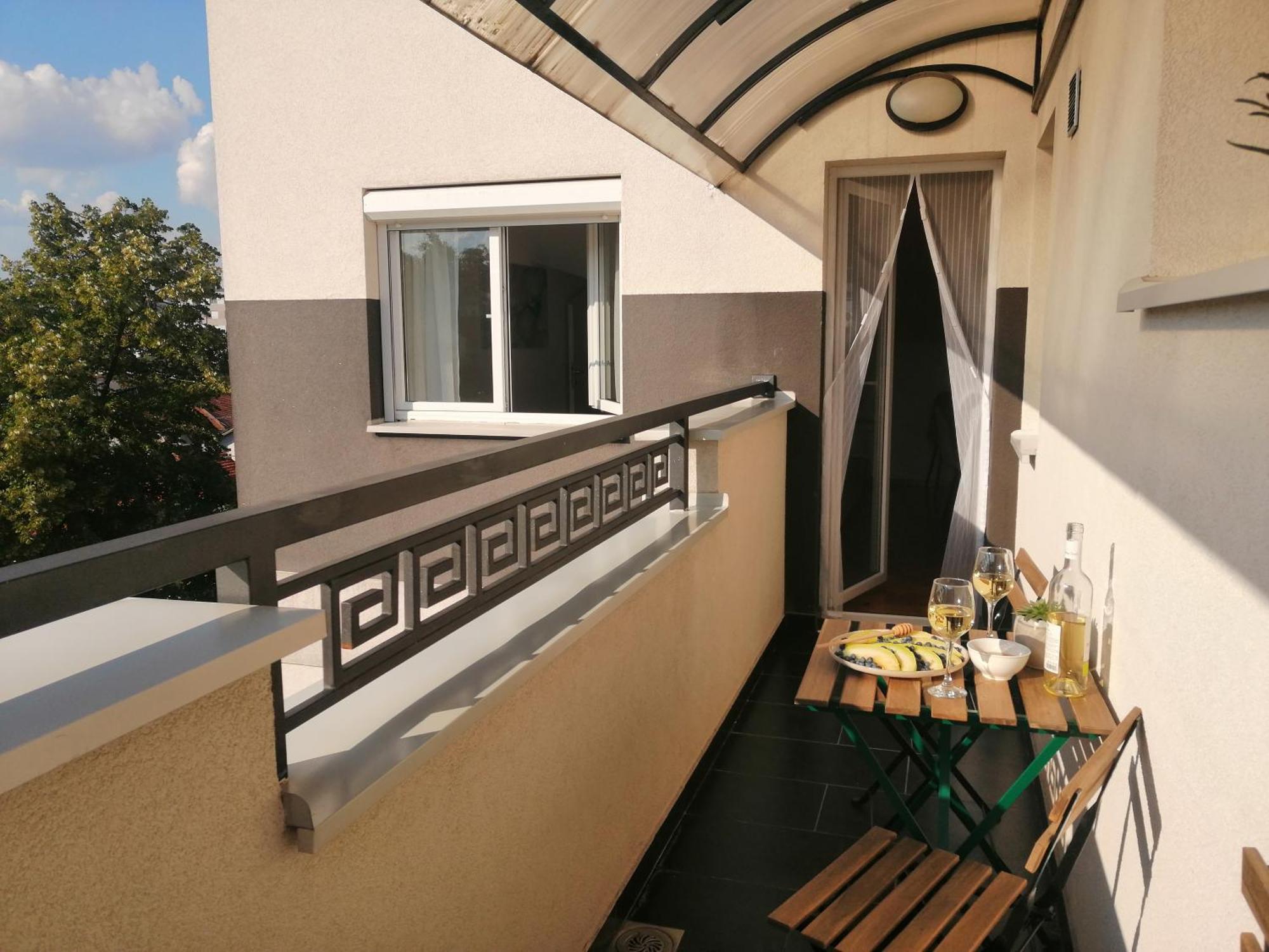Apartman Mia Centar Kruševac Buitenkant foto