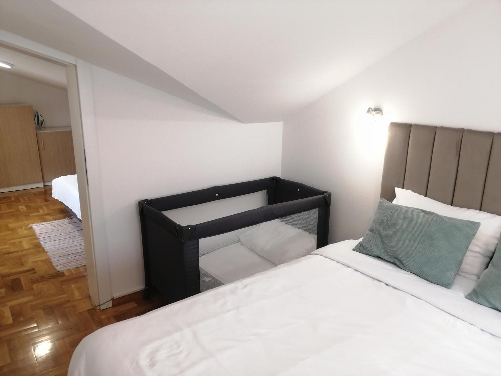 Apartman Mia Centar Kruševac Buitenkant foto